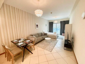 Amazing Largest Studio in Marina Next to Metro - Central Location